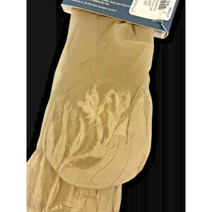 Auro Knee High Nylons NEW Vintage Pair Floral Embossed Toe Sand Color